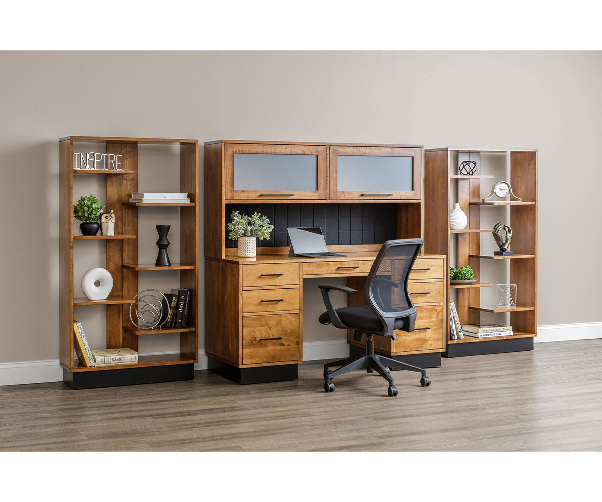 Brooklyn- Amish Hardwood Kneehole Desk With Optional Hutch