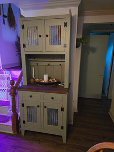 Little Settler's Hutch - Celery Painted Finish w/ Seely Stained Counter Top (Distressed / Rubbed Through Edges)