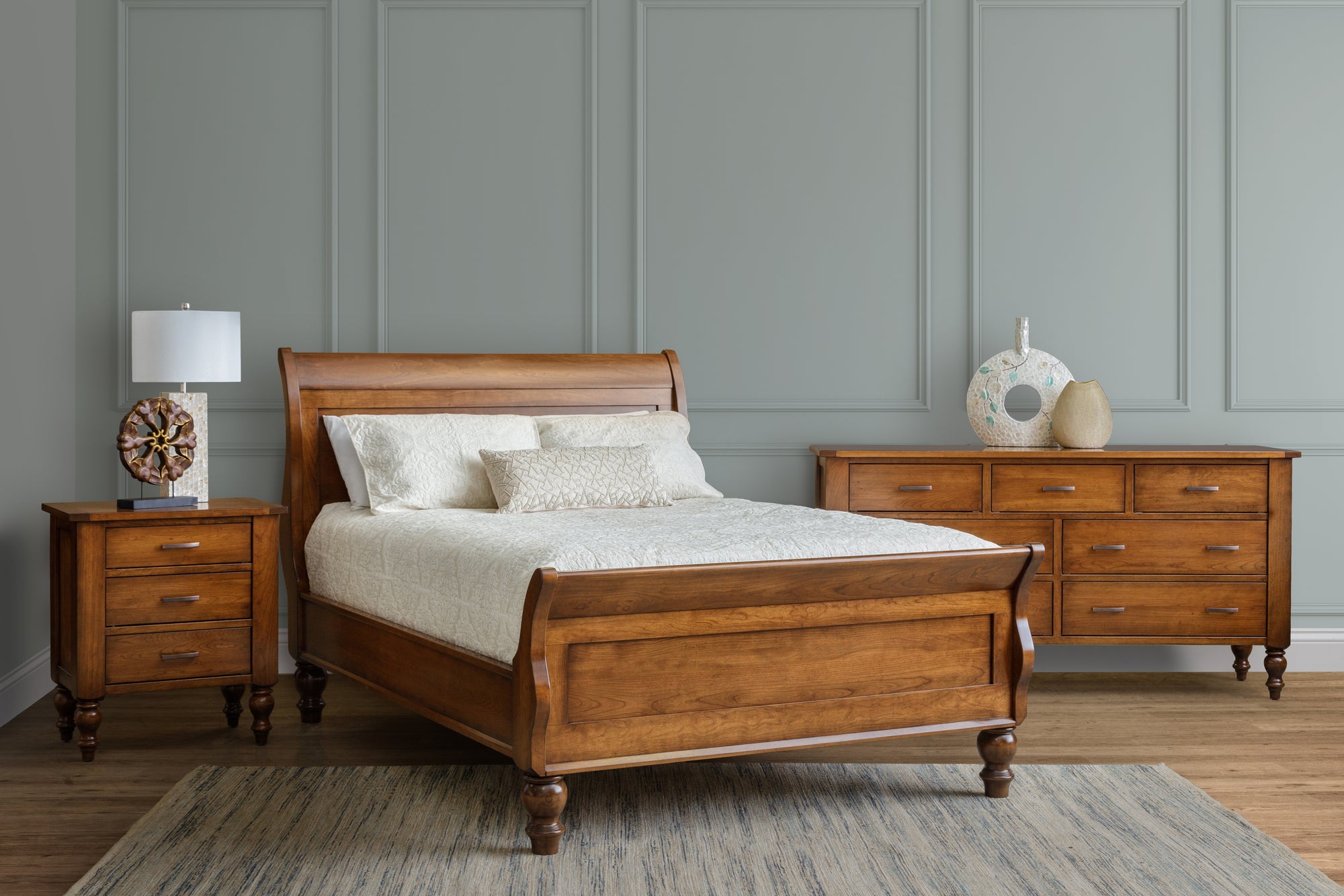 Canyon Creek - Hardwood Sleigh Bed with Optional Under Bed Storage