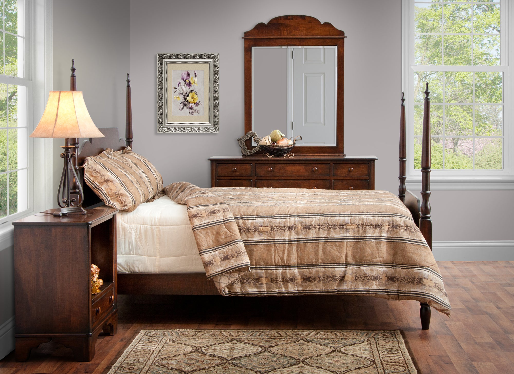 Yorketowne - Amish Handcrafted Arch Top Pencil Post Bed