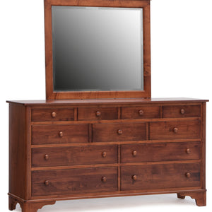 Yorktowne - Amish Triple Drawer Dresser w/ Optional Mirror