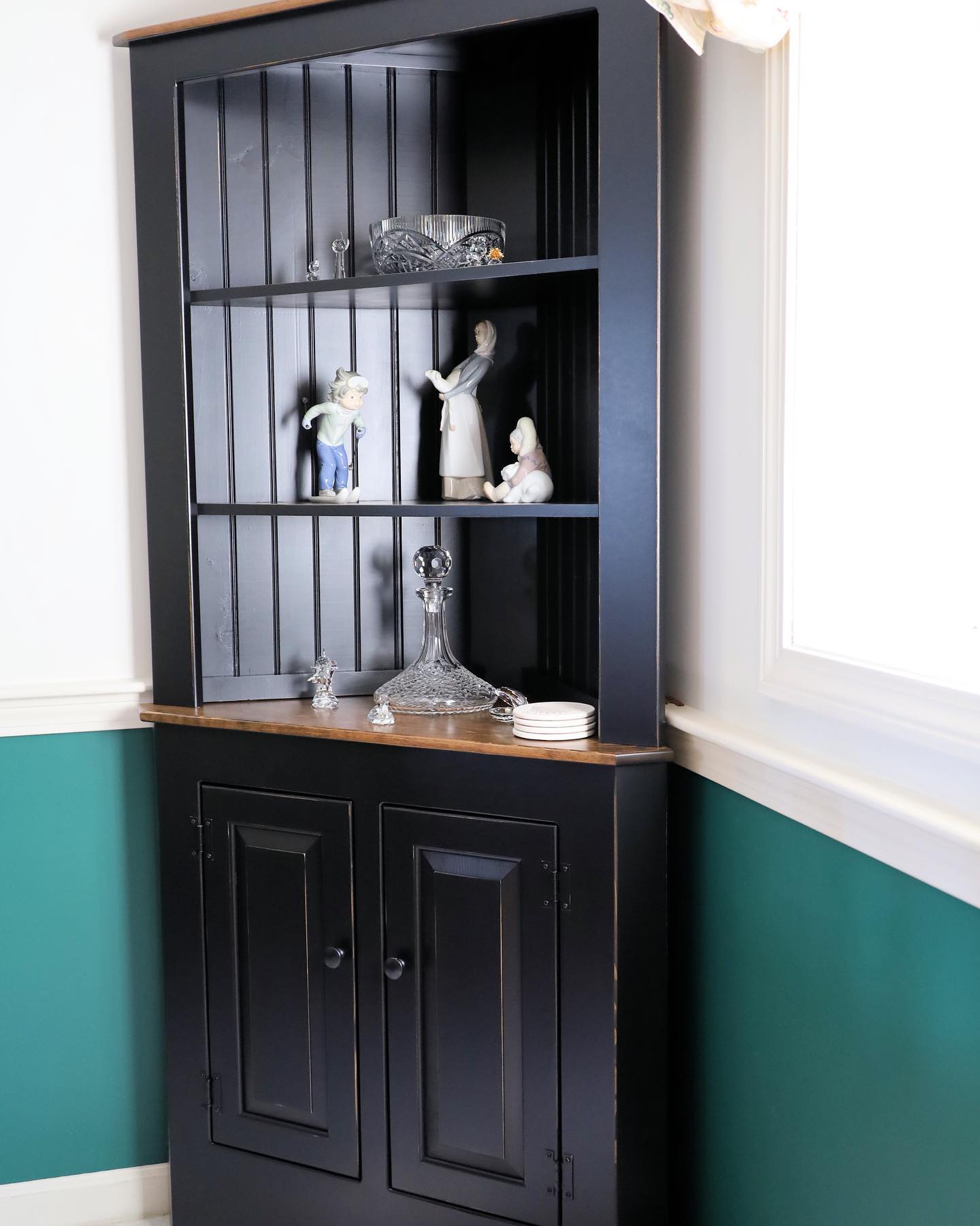 Lancaster - Amish Corner Cabinet with Open Shelves