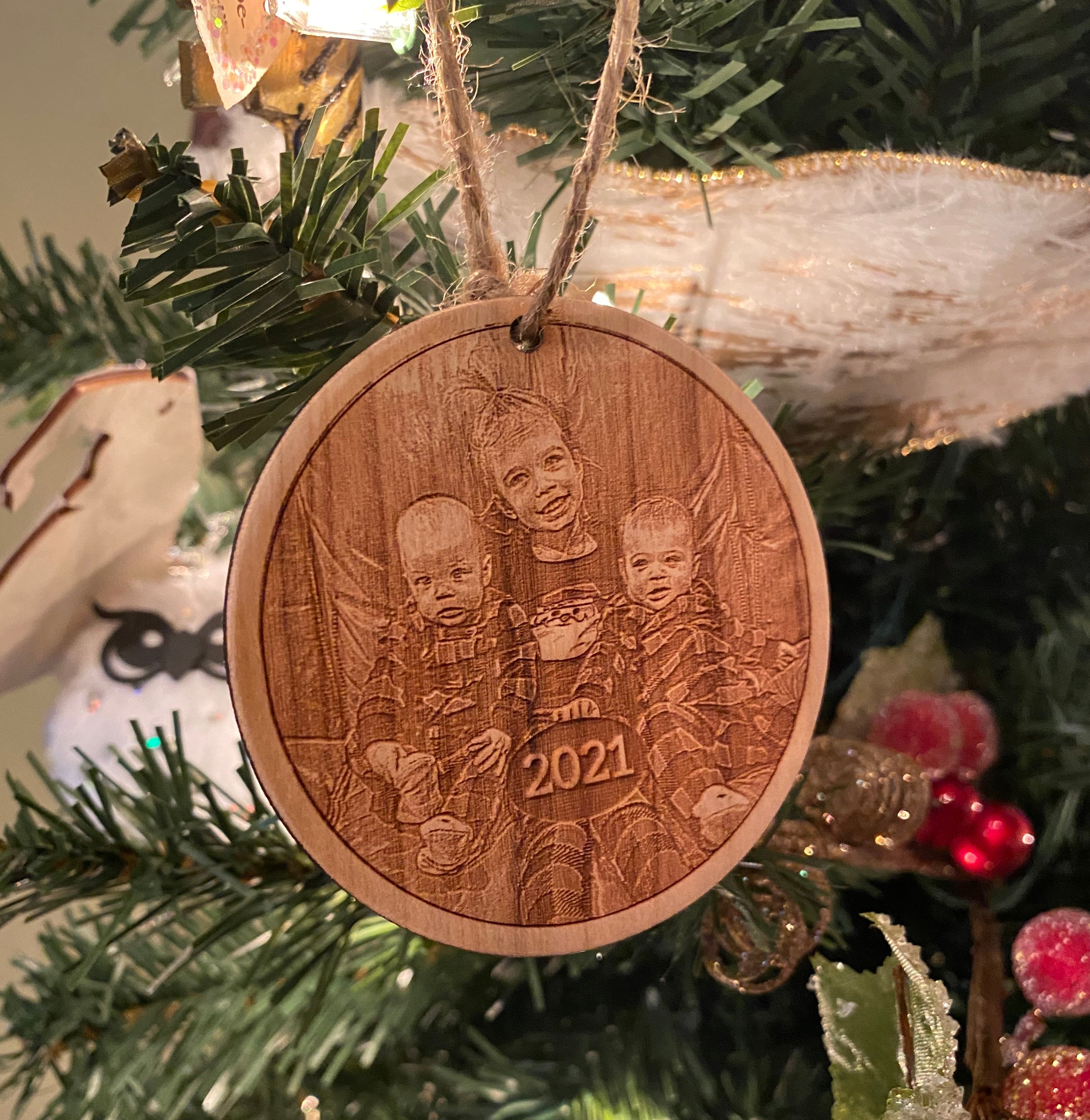 Cherry Wood Picture Ornament