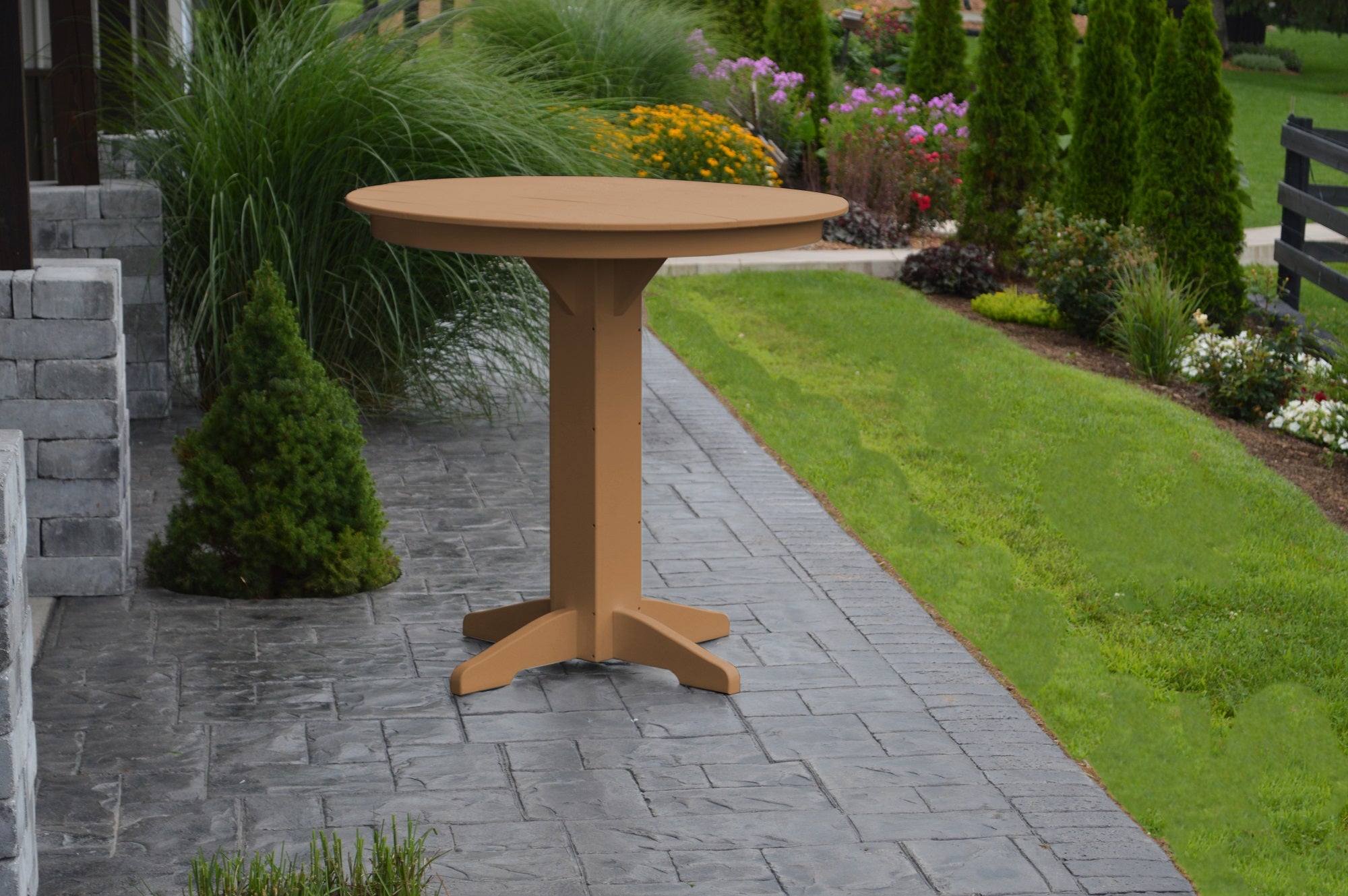 Poly Outdoor Round Bar Table - 44 inch / Cedar
