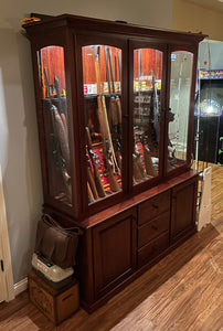 The Texan - Handcrafted 20 Gun Cabinet - Cherry Wood w/ Acres Stain